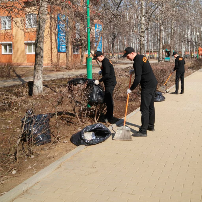 Уборка территории  в Михайлове